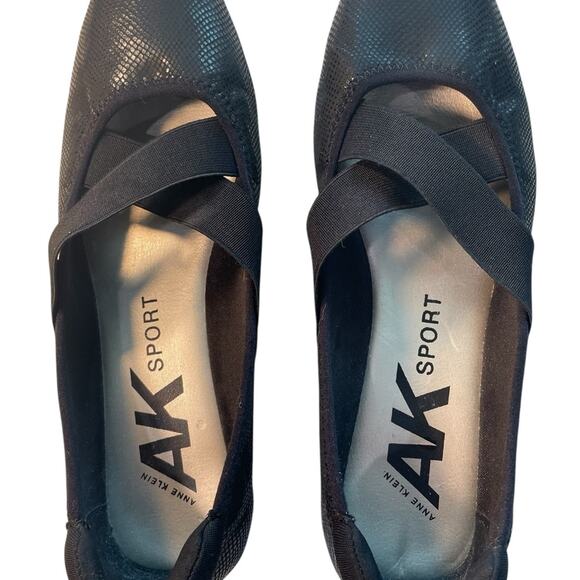 ANNE KLEIN Flats – Comfort Slip-On, Black Straps, Sz 6.5, NWOT, Travel-Ready - Picture 2 of 7